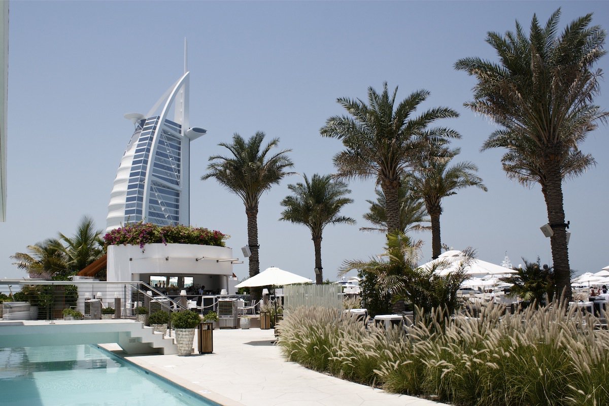 DUBAI’S BEST BEACH CLUBS FOR THE 2018/2019 SEASON