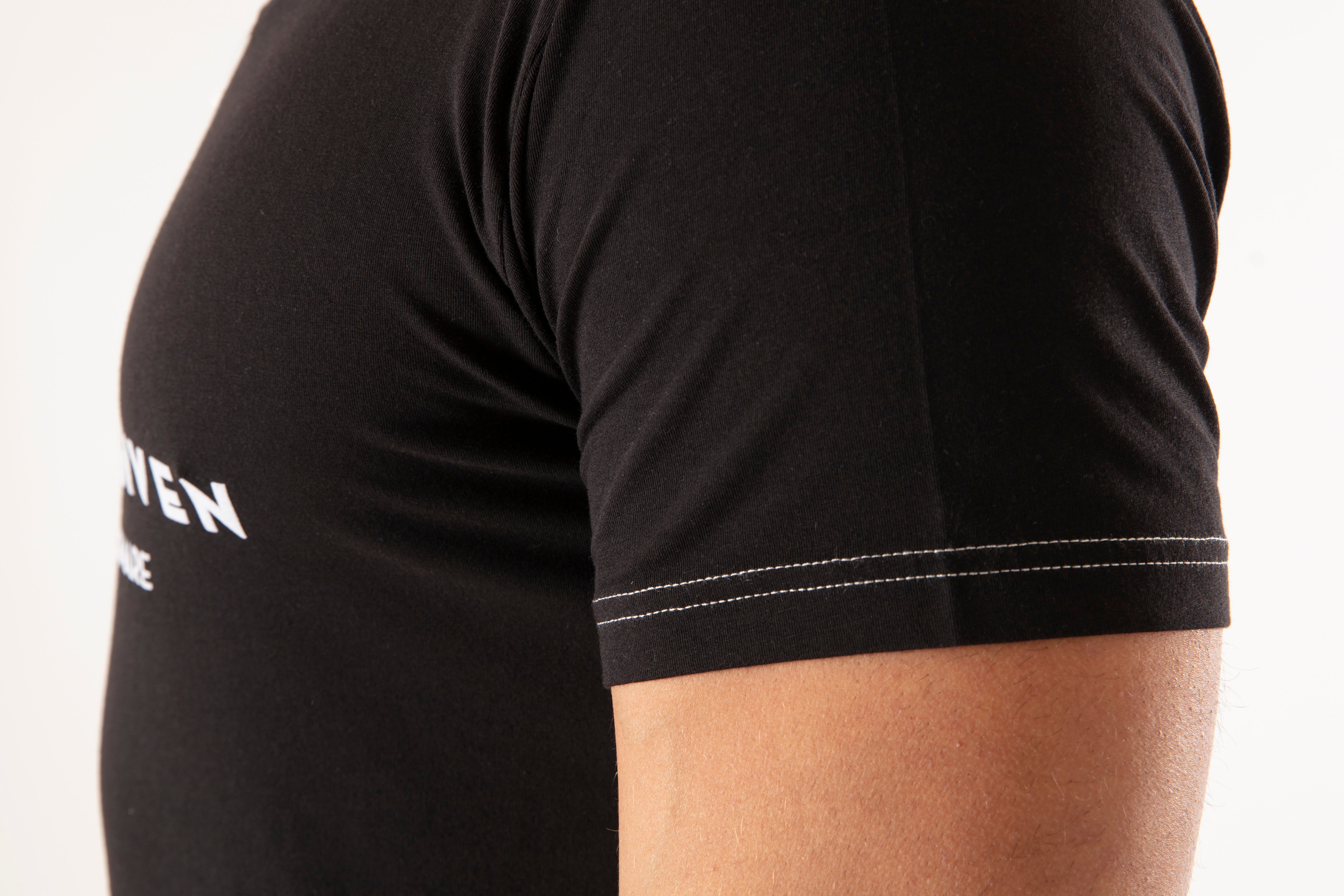 Negresco T-shirt - Black - ZTG