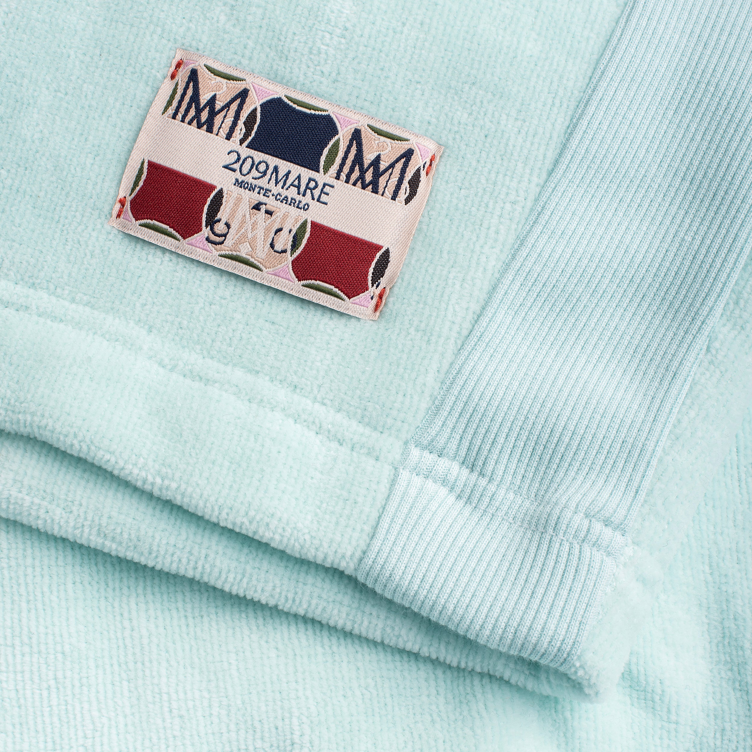 The Sportique - Mint Tint / White