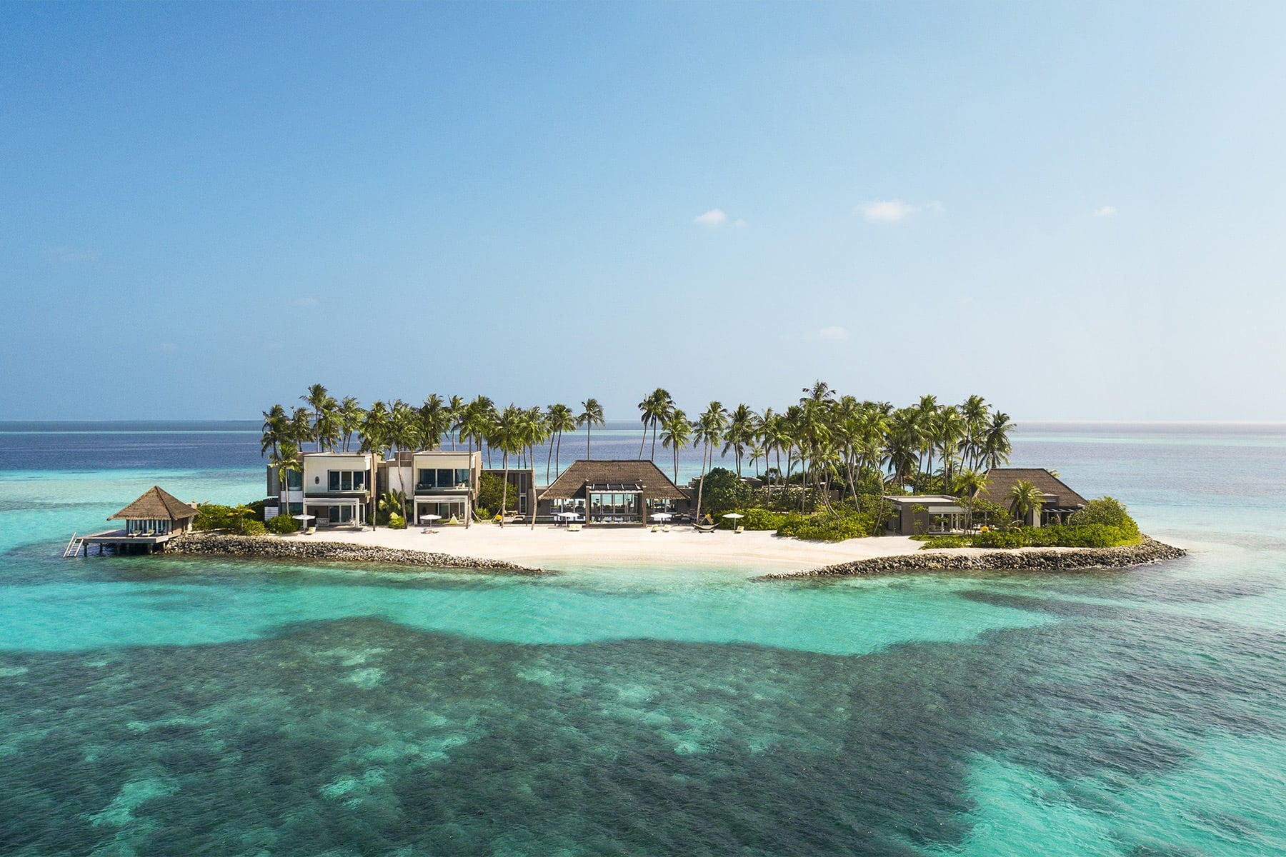 CHEVAL BLANC RANDHELI LUXURY RESORT REVIEW: BREAKING THE RULES IN STYLE WITH SAVOIR FAIRE