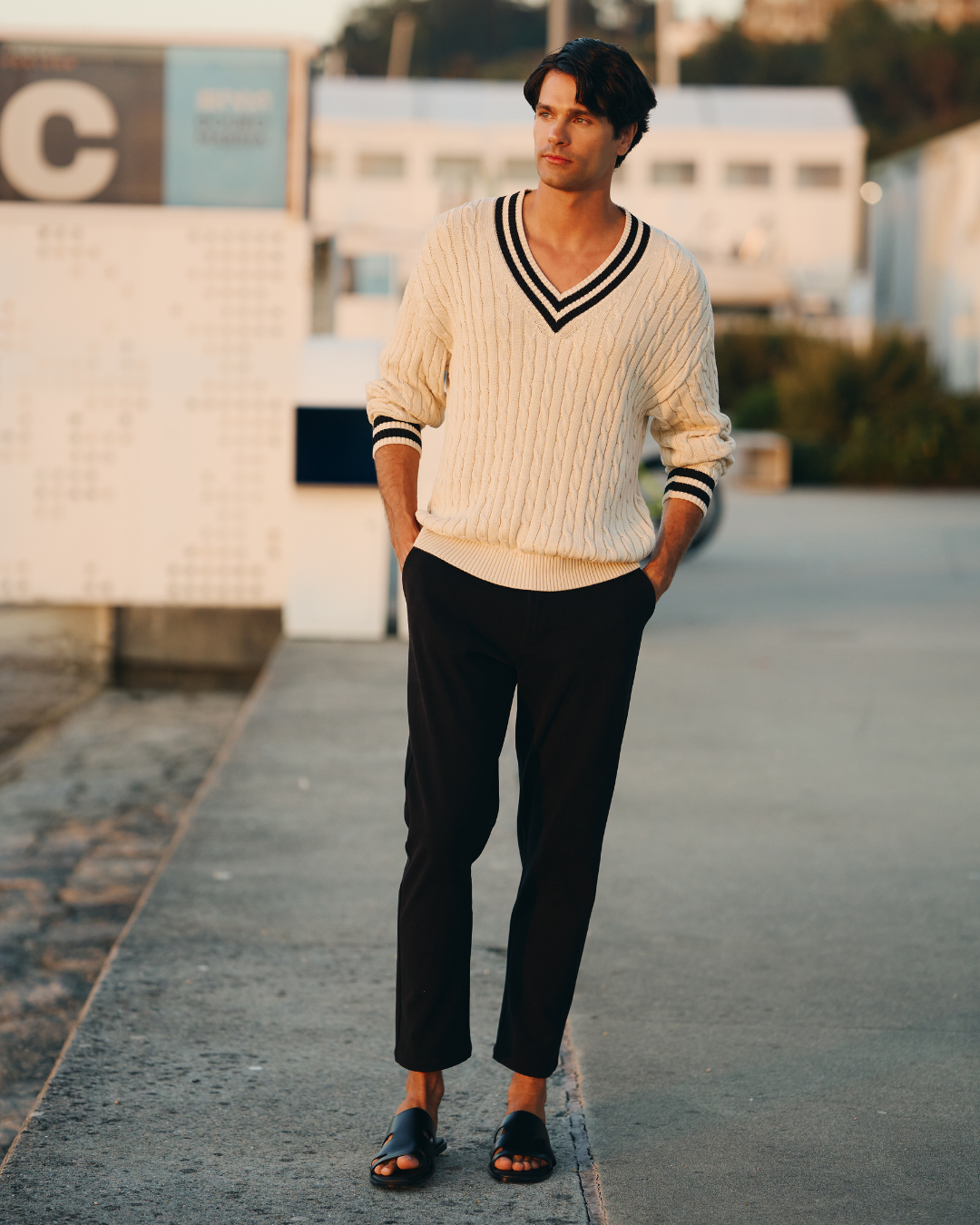 MAN CABLE KNIT SWEATER - OFFWHITE / BLACK