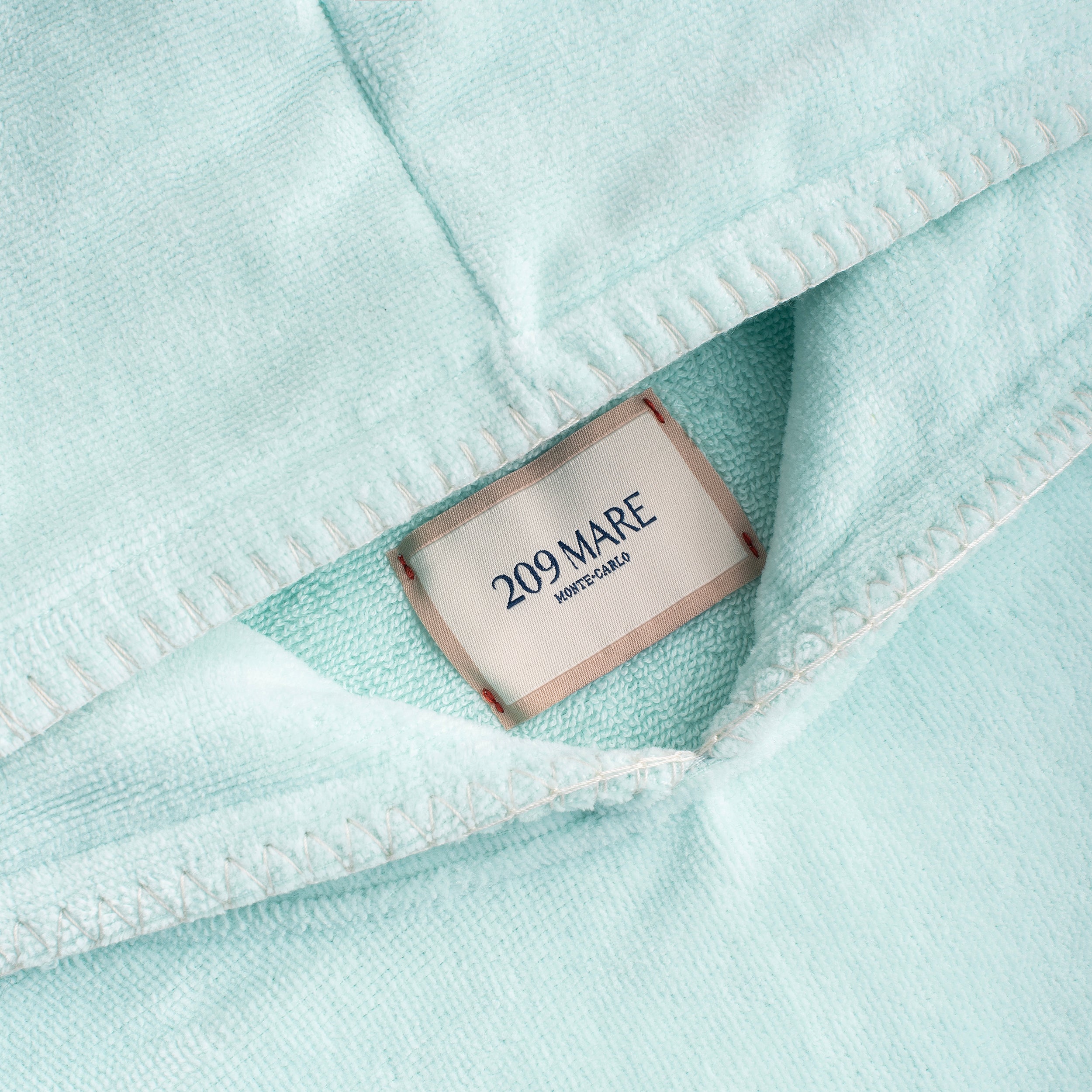 The Martinez - Mint Tint / White